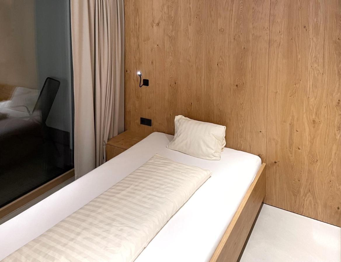 Apartmenthaus Anna Лустенау Экстерьер фото