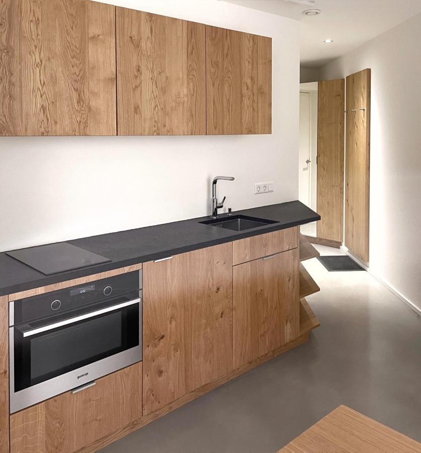 Apartmenthaus Anna Лустенау Экстерьер фото